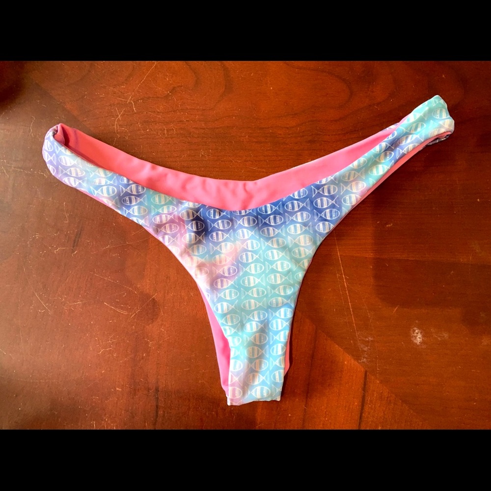 Plenty Of Fish bottoms